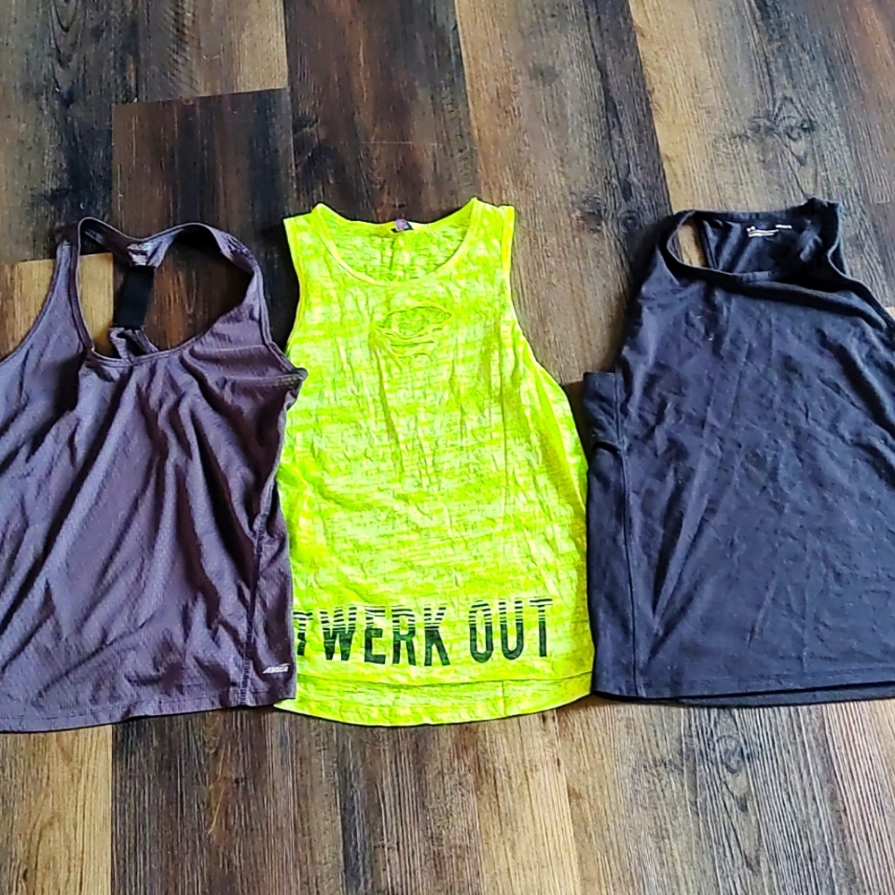 3 workout tank tops
